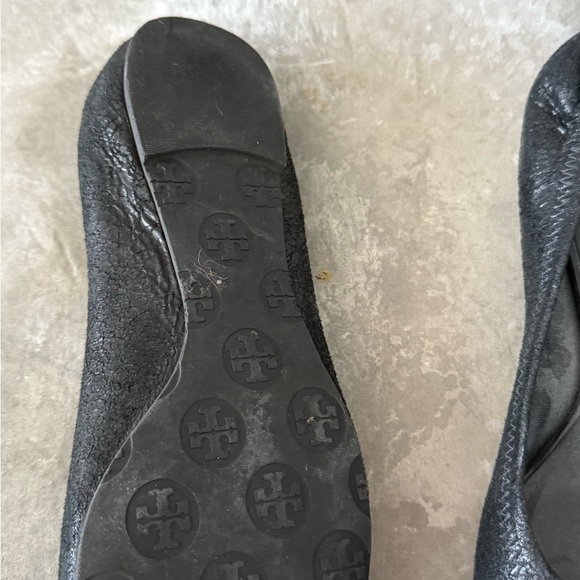 Tory Burch Textured Black Flats - Picture 6 of 6